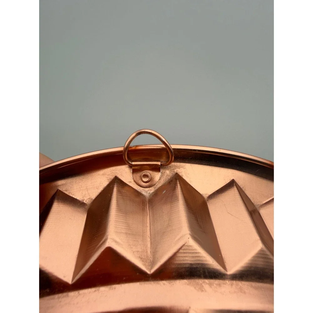 Vintage‎ Copper Tone Fluted Bundt Cake Pan Geometric Mold Wall Decor H069